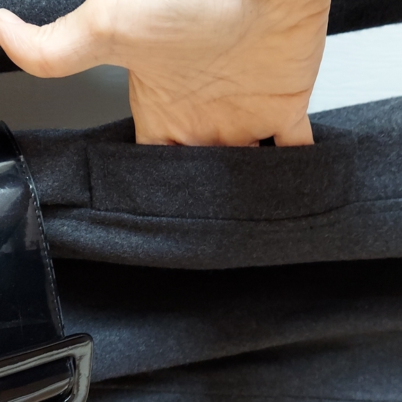 Guess Lightly Worn Ladies Size Medium Wool Coat Black/Grey Belted - Picture 3 of 13